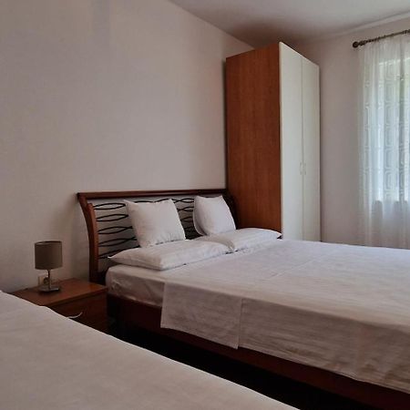 Ferienwohnung Na-Vi Novi Vinodolski Exterior foto